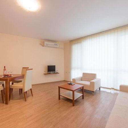 GT Riviera Fort Beach Apartments Rawda Exterior foto