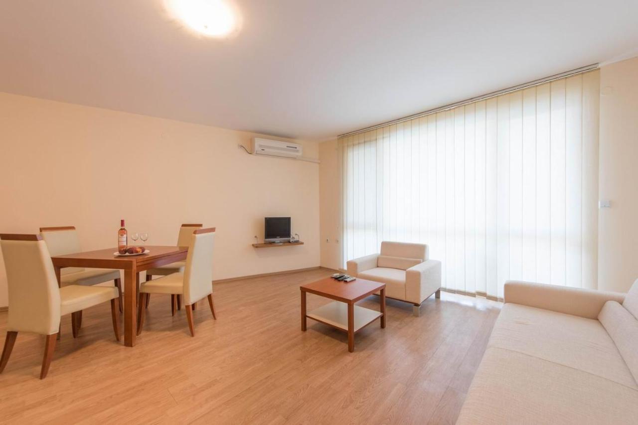 GT Riviera Fort Beach Apartments Rawda Exterior foto